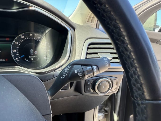 2025 Ford Mondeo