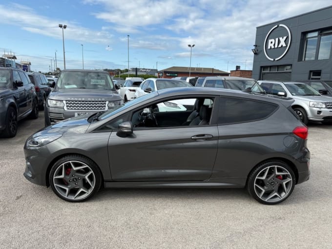 2025 Ford Fiesta