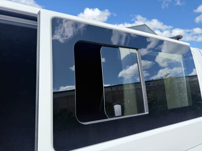 2025 Volkswagen Transporter