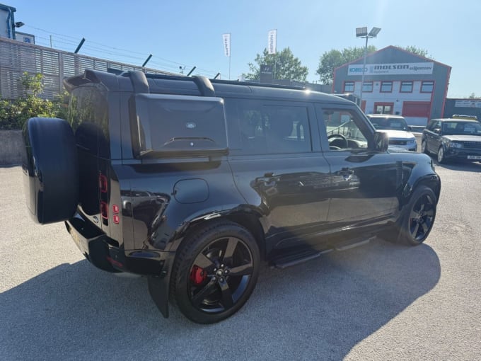 2025 Land Rover Defender