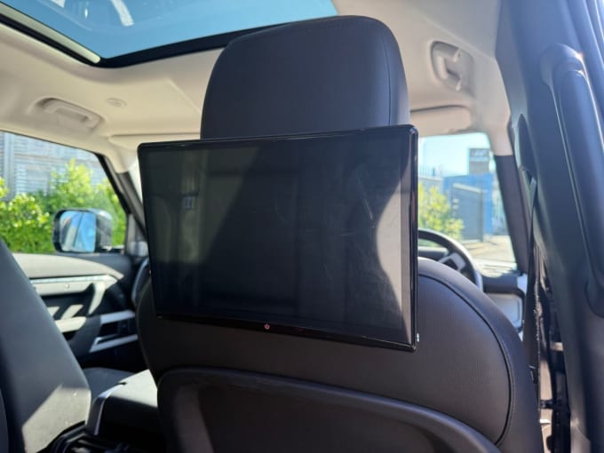 2025 Land Rover Defender