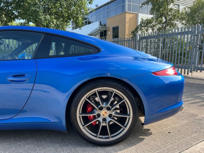 2025 Porsche 911