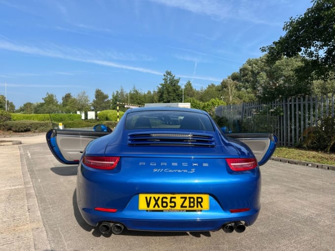 2025 Porsche 911