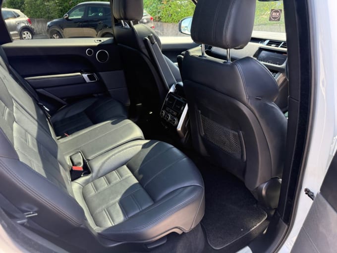 2025 Land Rover Range Rover Sport