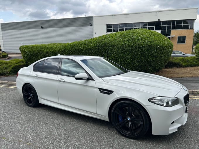 2025 BMW M5