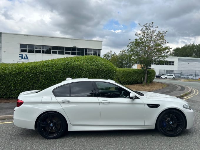 2025 BMW M5