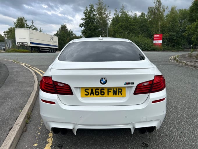 2025 BMW M5