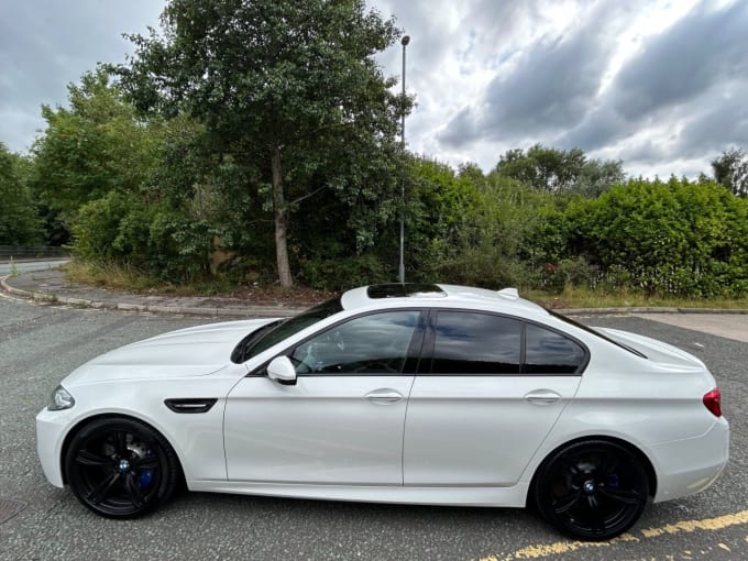 2025 BMW M5