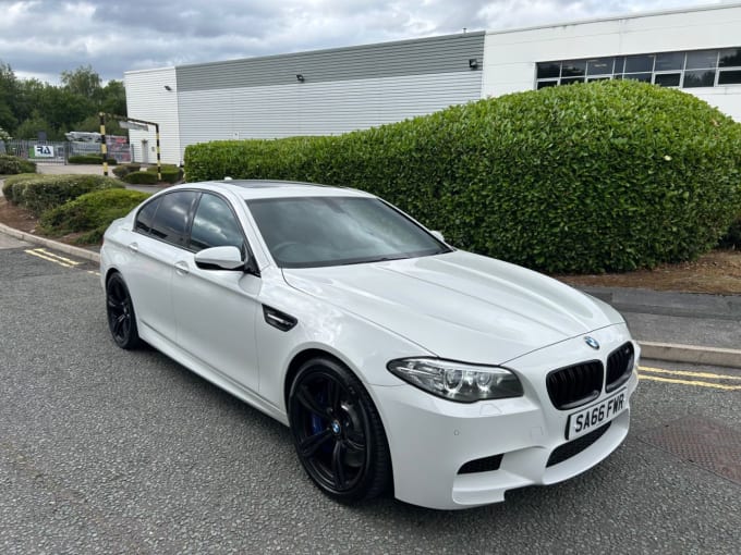 2025 BMW M5