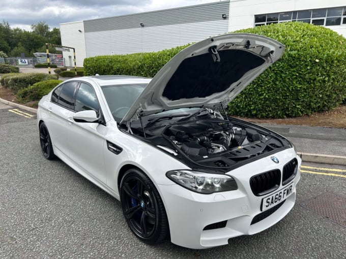 2025 BMW M5