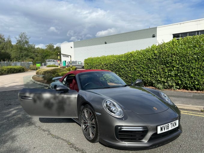 2025 Porsche 911