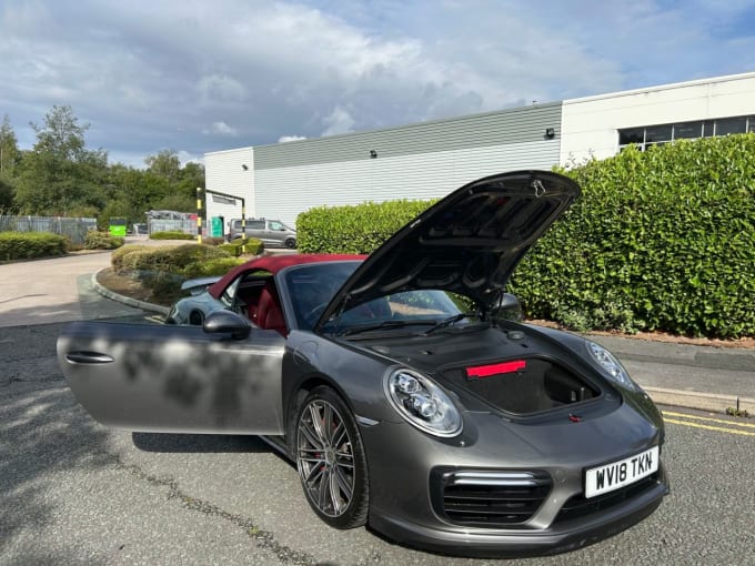 2025 Porsche 911