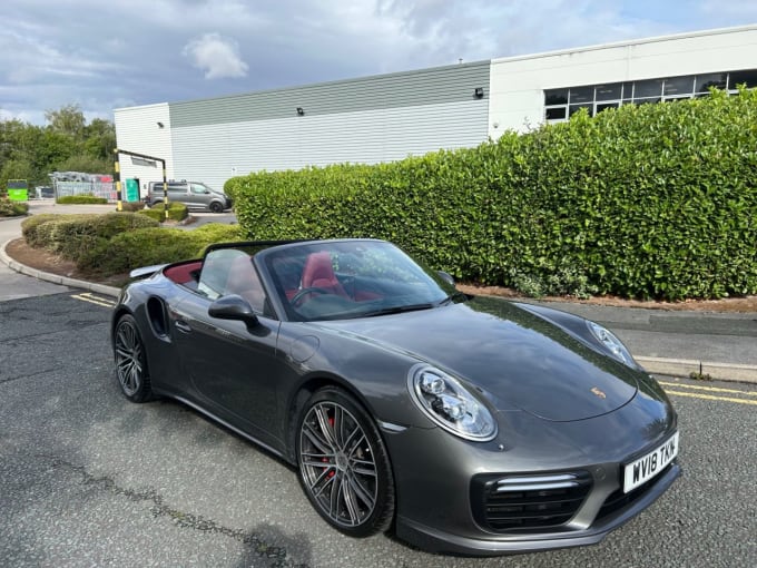 2025 Porsche 911