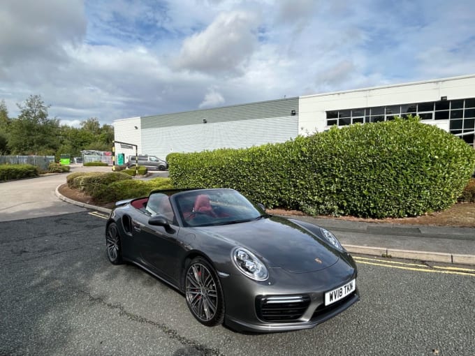 2025 Porsche 911