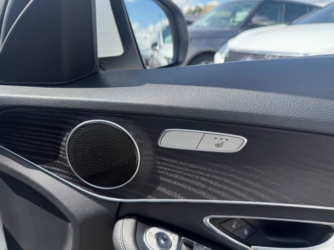 2025 Mercedes-benz C-class