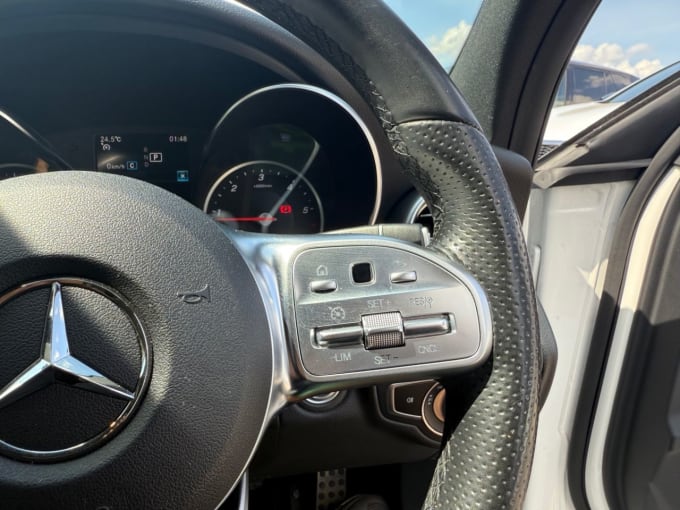 2025 Mercedes-benz C-class