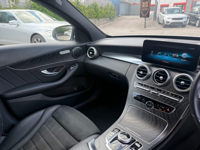 2025 Mercedes-benz C-class
