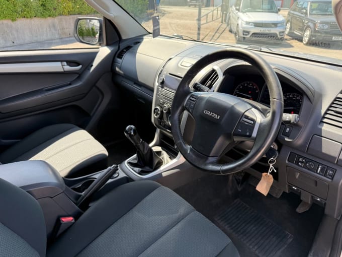 2025 Isuzu D-max