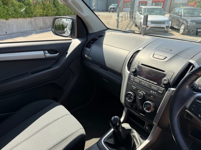 2025 Isuzu D-max