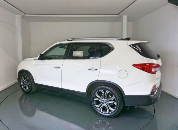 2025 Ssangyong Rexton