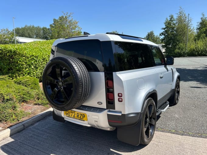 2025 Land Rover Defender