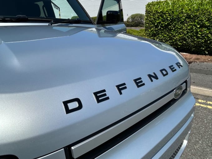 2025 Land Rover Defender