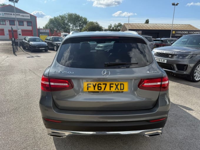 2025 Mercedes-benz Glc