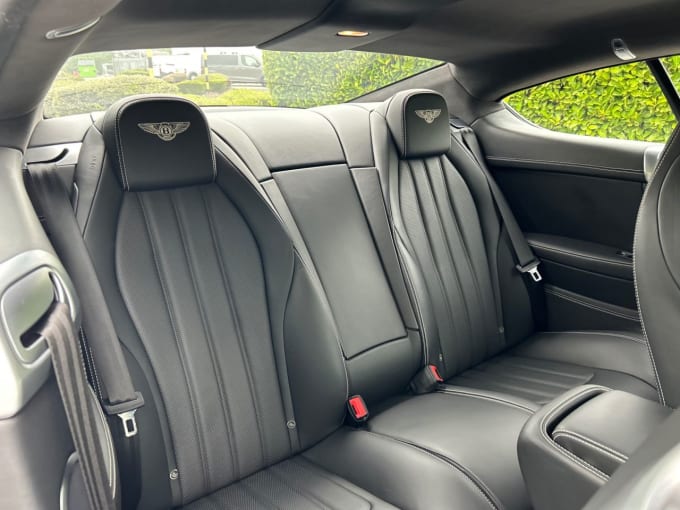 2025 Bentley Continental