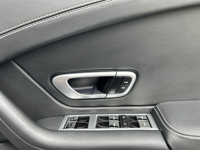 2025 Bentley Continental