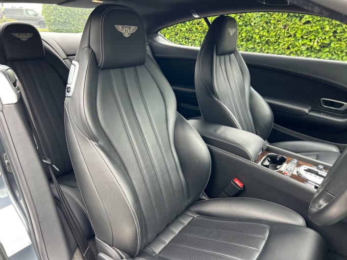 2025 Bentley Continental