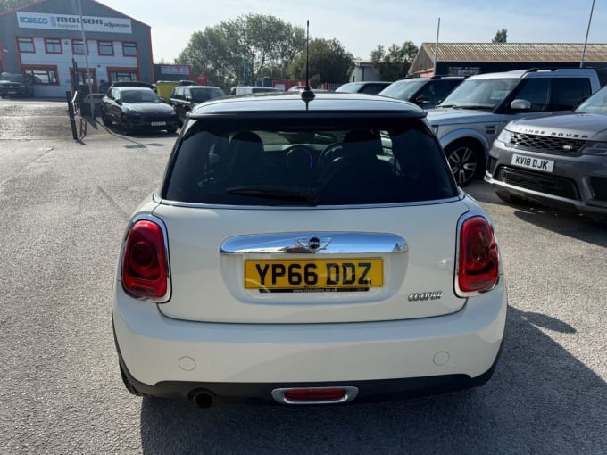 2025 Mini Hatch