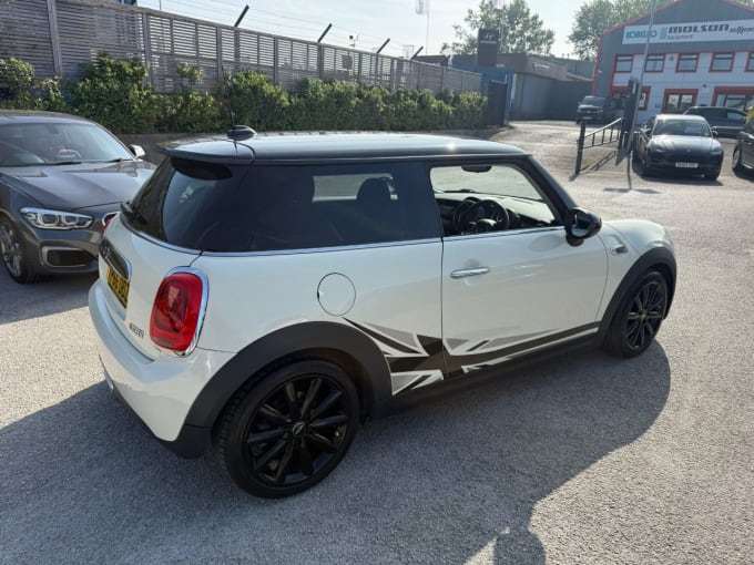 2025 Mini Hatch