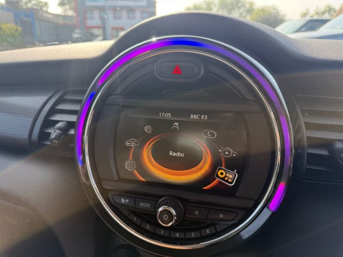 2025 Mini Hatch