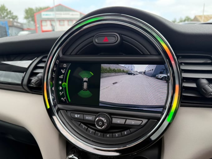 2025 Mini Hatch