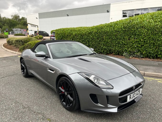 2025 Jaguar F-type