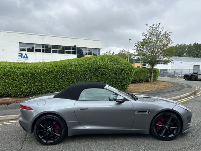 2025 Jaguar F-type