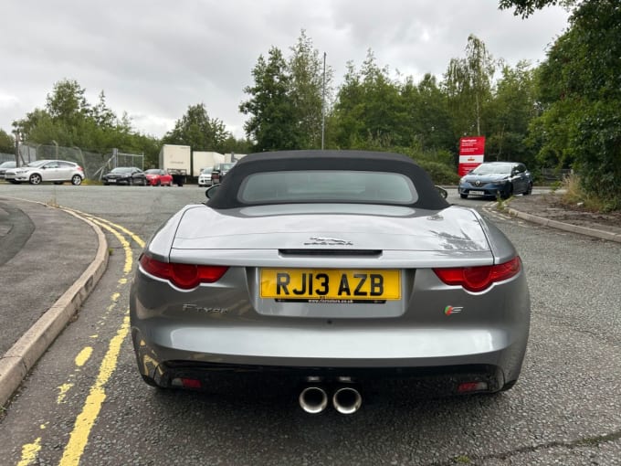 2025 Jaguar F-type