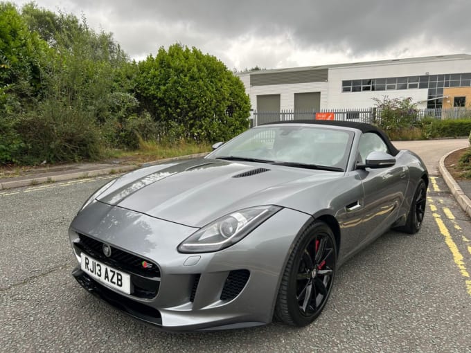 2025 Jaguar F-type