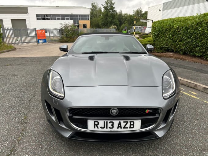 2025 Jaguar F-type