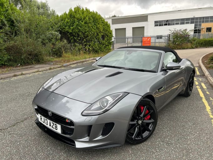 2025 Jaguar F-type