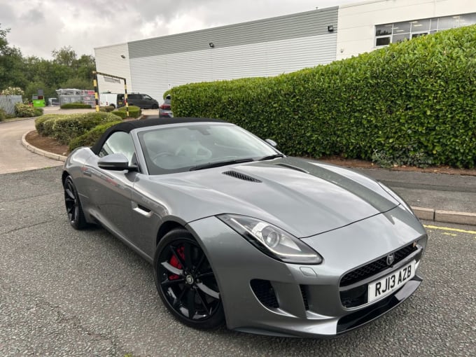2025 Jaguar F-type