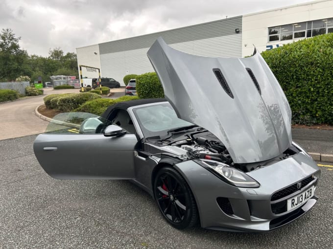 2025 Jaguar F-type