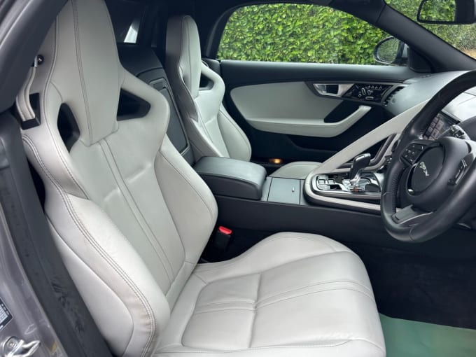 2025 Jaguar F-type