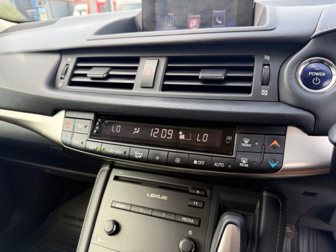 2025 Lexus Ct