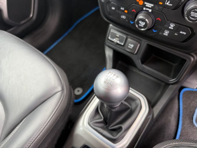 2025 Jeep Renegade