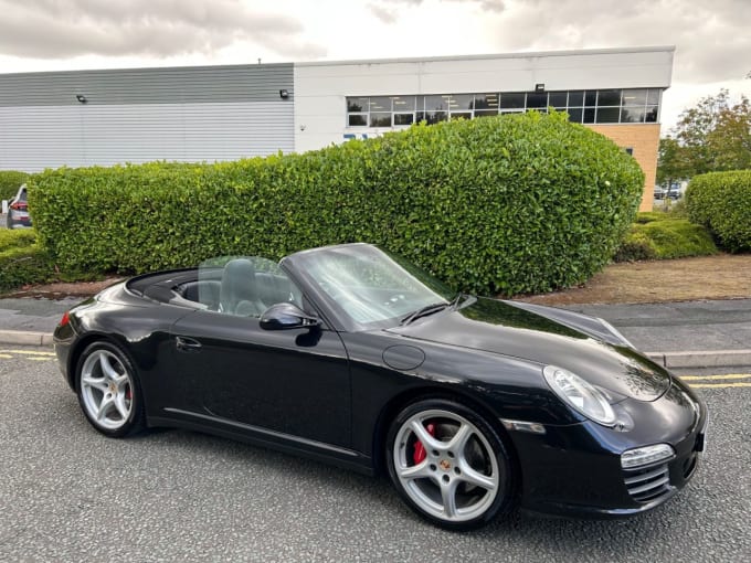 2025 Porsche 911