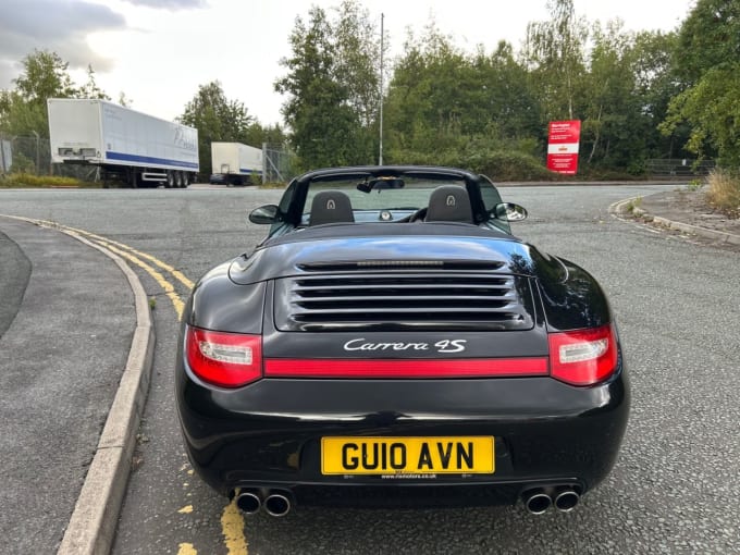2025 Porsche 911