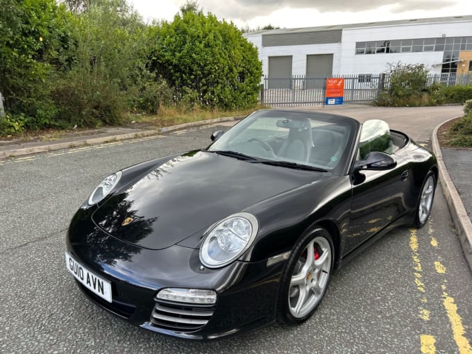 2025 Porsche 911