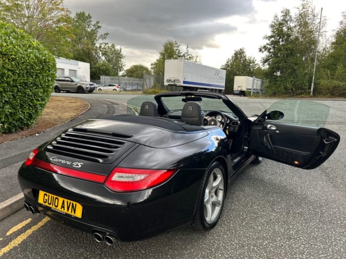 2025 Porsche 911