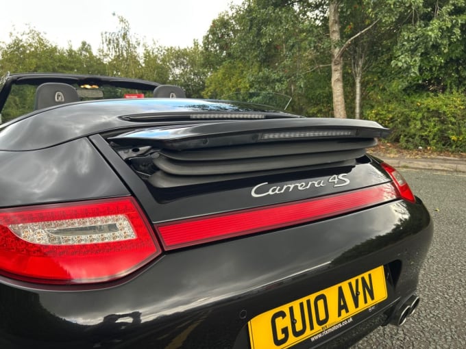 2025 Porsche 911
